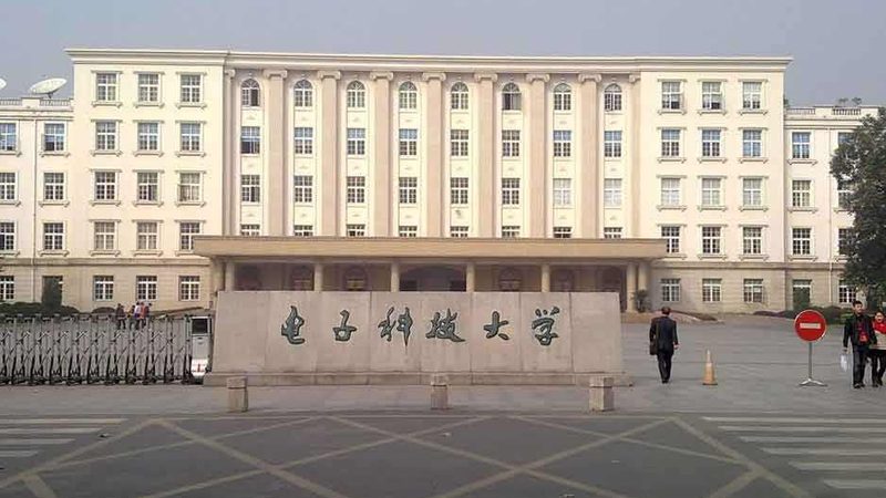 电容点焊机电极材质选择：揭秘关键因素与应用场景