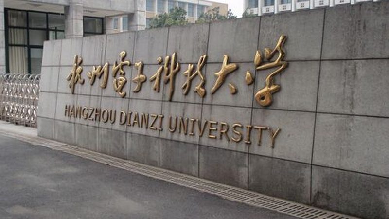 电容屏与电阻屏维修成本对比：揭秘背后的原因